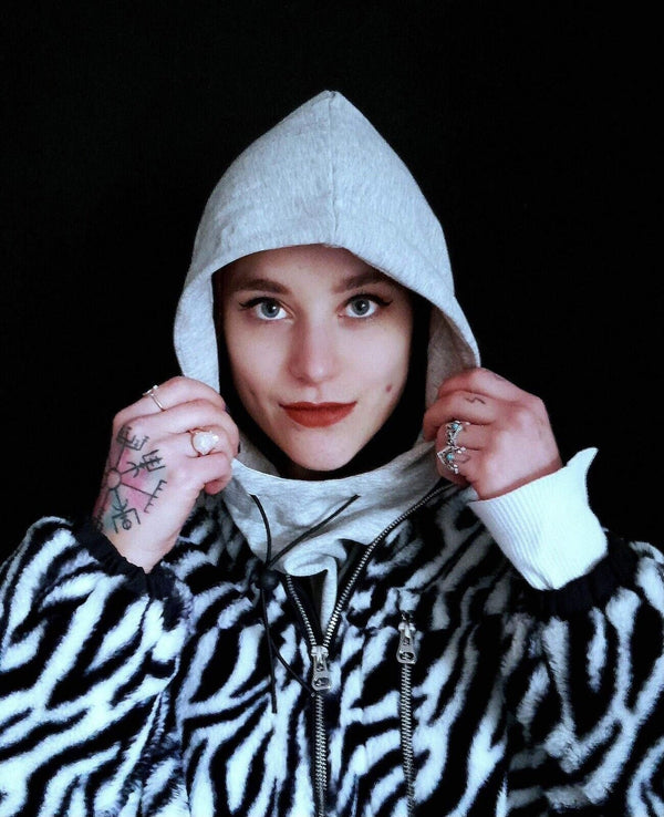 EMFs blocking Hoodie Hat Light Grey , RF, cotton and real silver, antibacterial, unisex